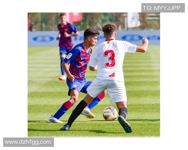 恒大与巴萨激战正酣比分揭晓引发球迷热议与期待